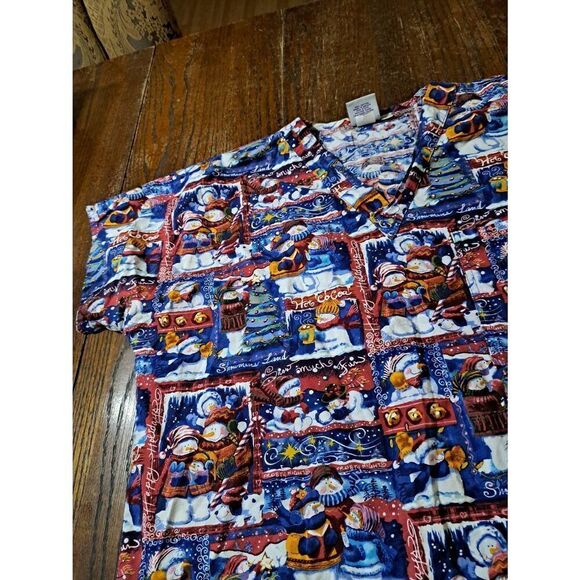 Large S.C.R.U.B.S. Christmas Holiday Winter Snowman Short Sleeve Scrub Top Shirt - Picture 4 of 7